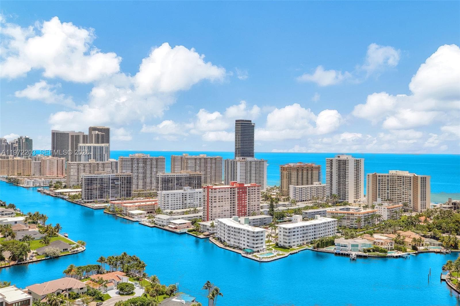 21200 Point Pl, Aventura FL 33180 photo 5