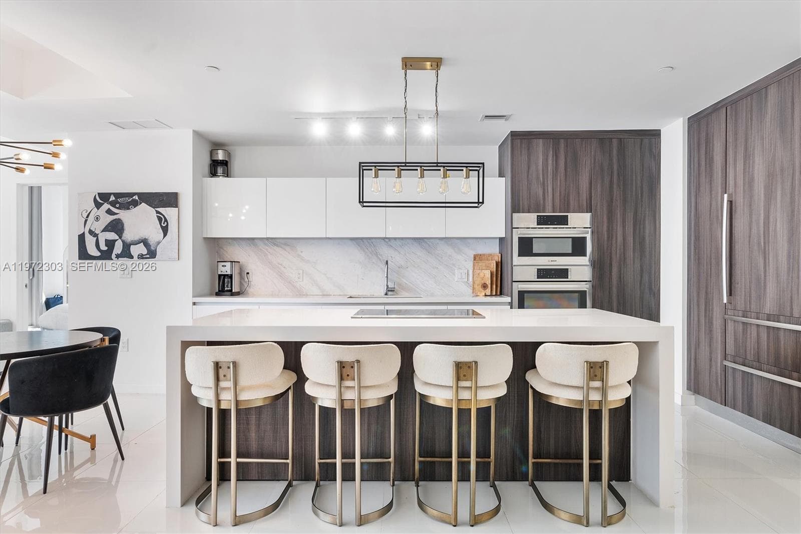 851 NE 1st Ave # 1712, Miami FL 33132 photo 3