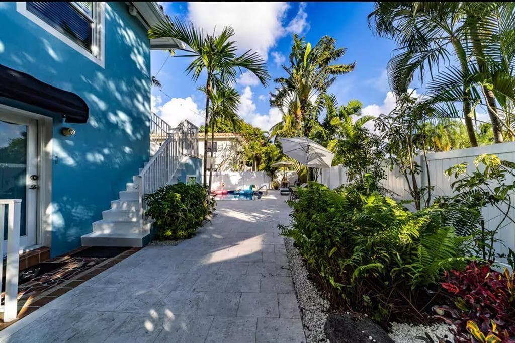 2617 NE 13th Court, Fort Lauderdale FL 33304 photo 4