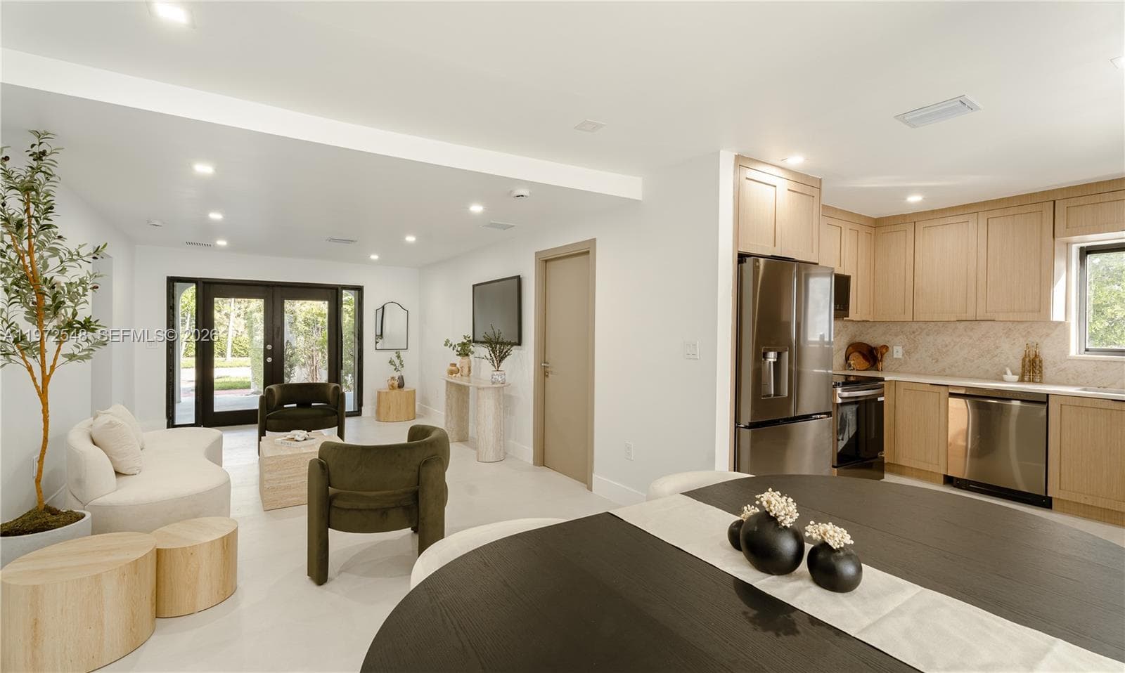 1221 Biarritz Dr, Miami Beach FL 33141 photo 5