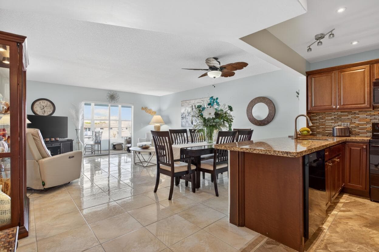 4751 NW 21st Street # 610, Lauderhill FL 33313 photo 5
