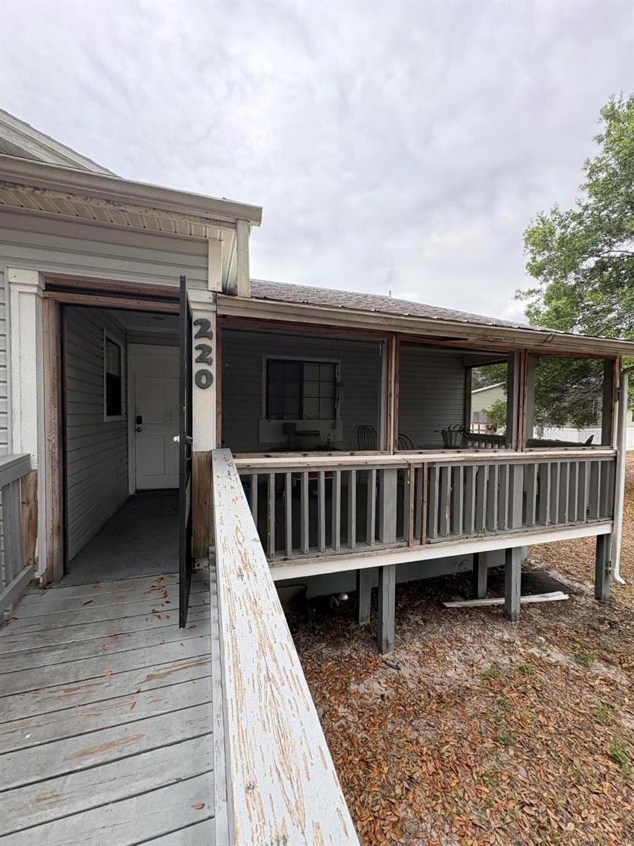 230 N Brida Street, Clewiston FL 33440 photo 2
