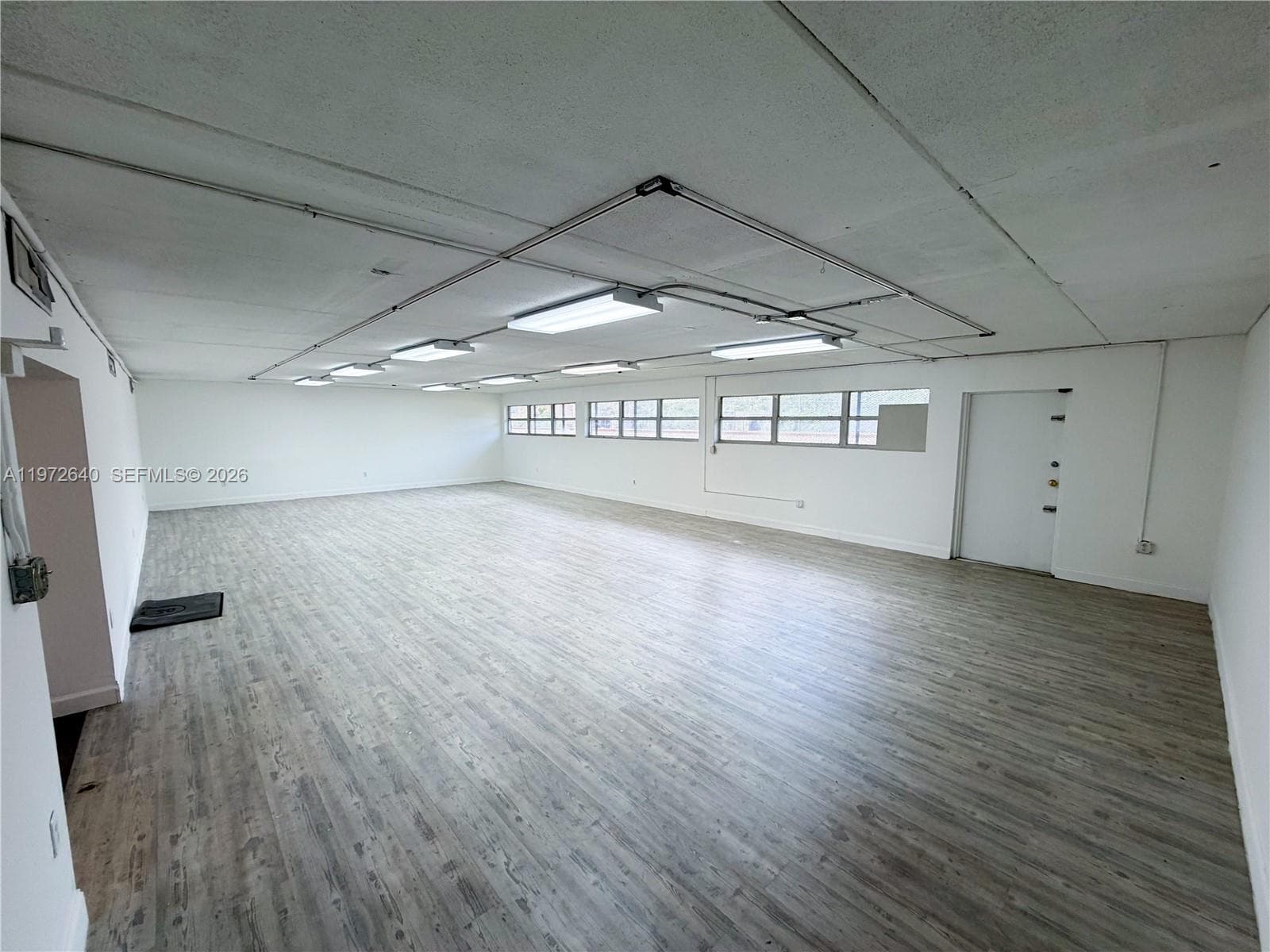 18500 NE 5th Ave, Miami FL 33179 photo 4