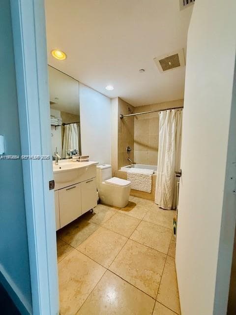 475 Brickell Ave # 4910, Miami FL 33131 photo 3