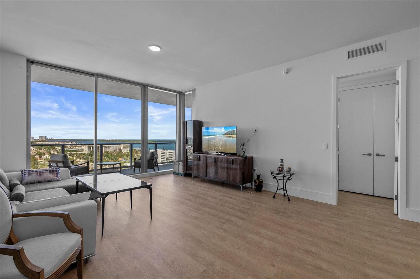 220 Lake Shore Drive # 1417, Lake Park FL 33403 photo 3