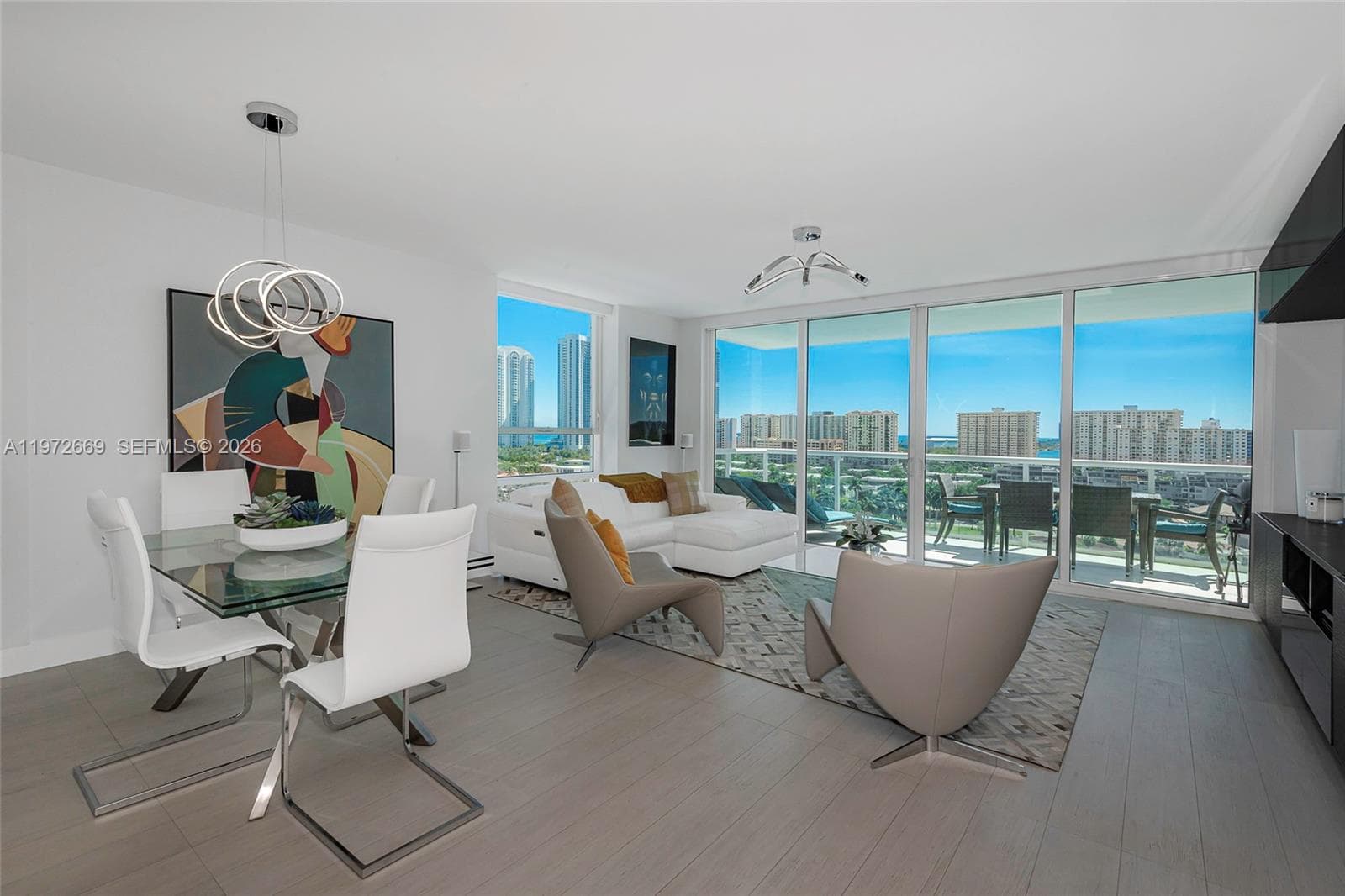 400 Sunny Isles Blvd UNIT, Sunny Isles Beach FL 33160 photo 4