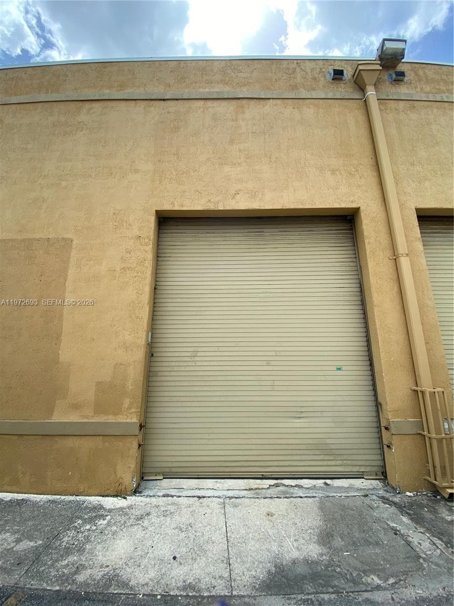 2431 W 80th St # C, Hialeah FL 33016 photo 3