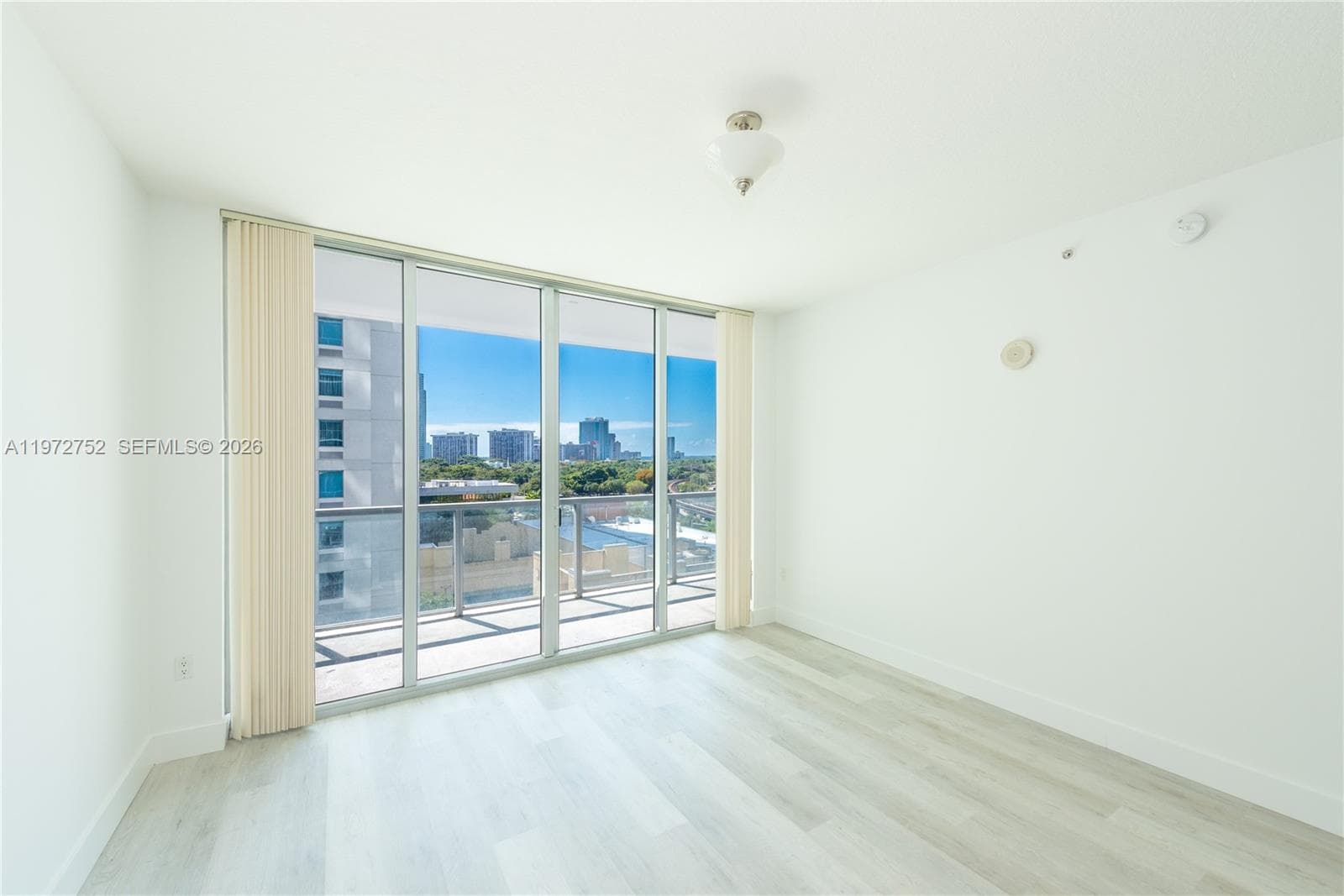 79 SW 12th St, Miami FL 33130