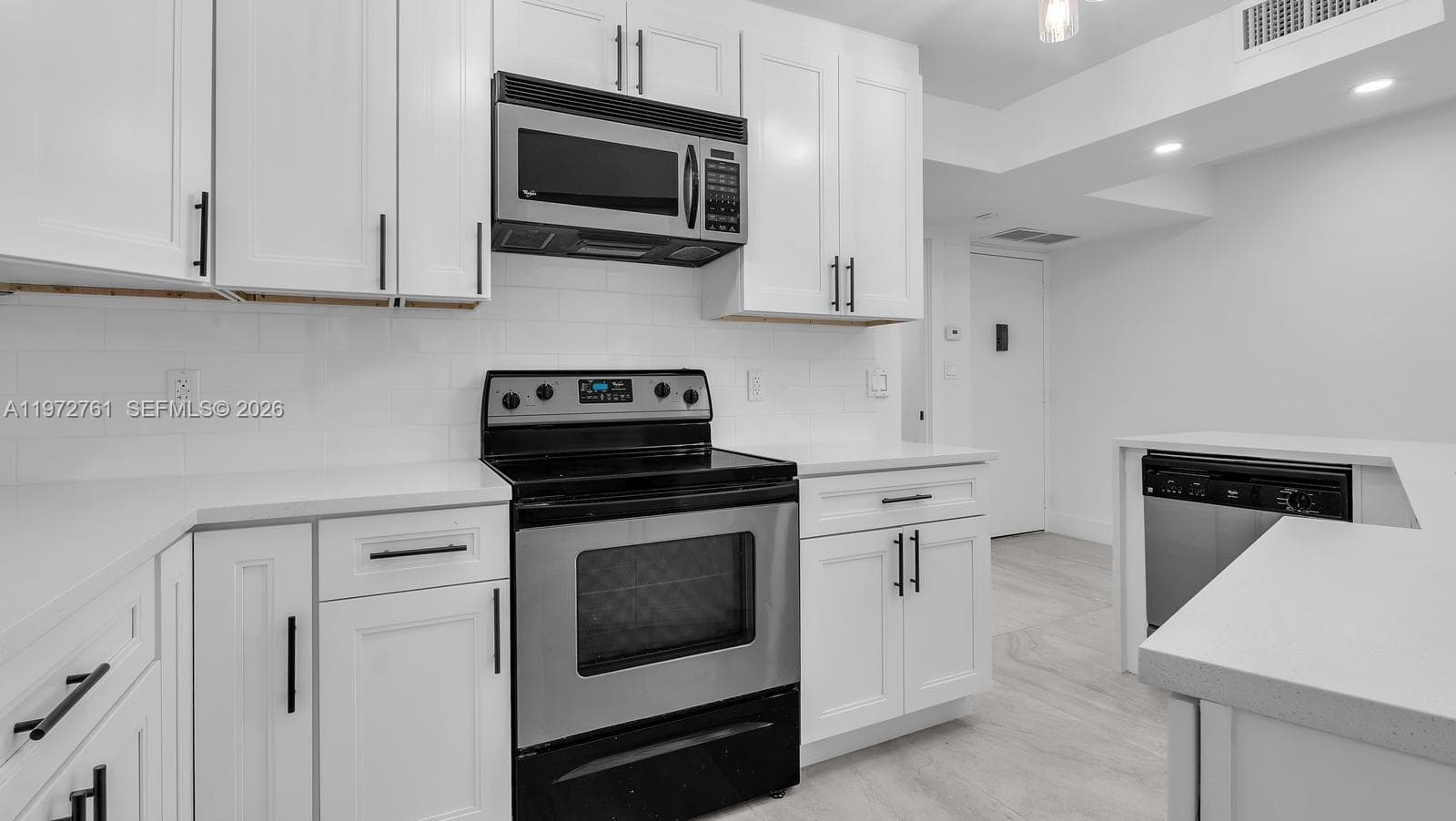 6911 Environ Blvd # 4J, Lauderhill FL 33319 photo 3