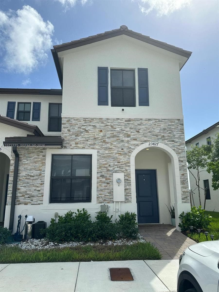 23427 SW 127th Pl, Homestead FL 33032