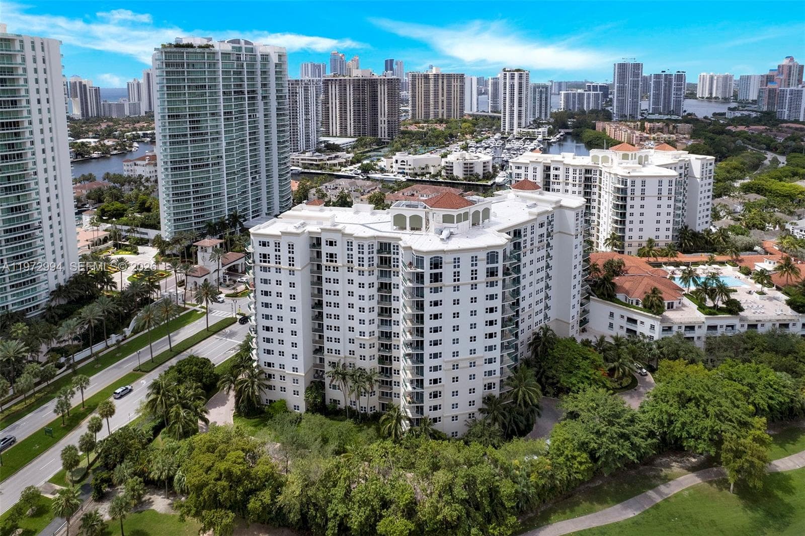 20000 E Country Club Dr # PH06, Aventura FL 33180 photo 4