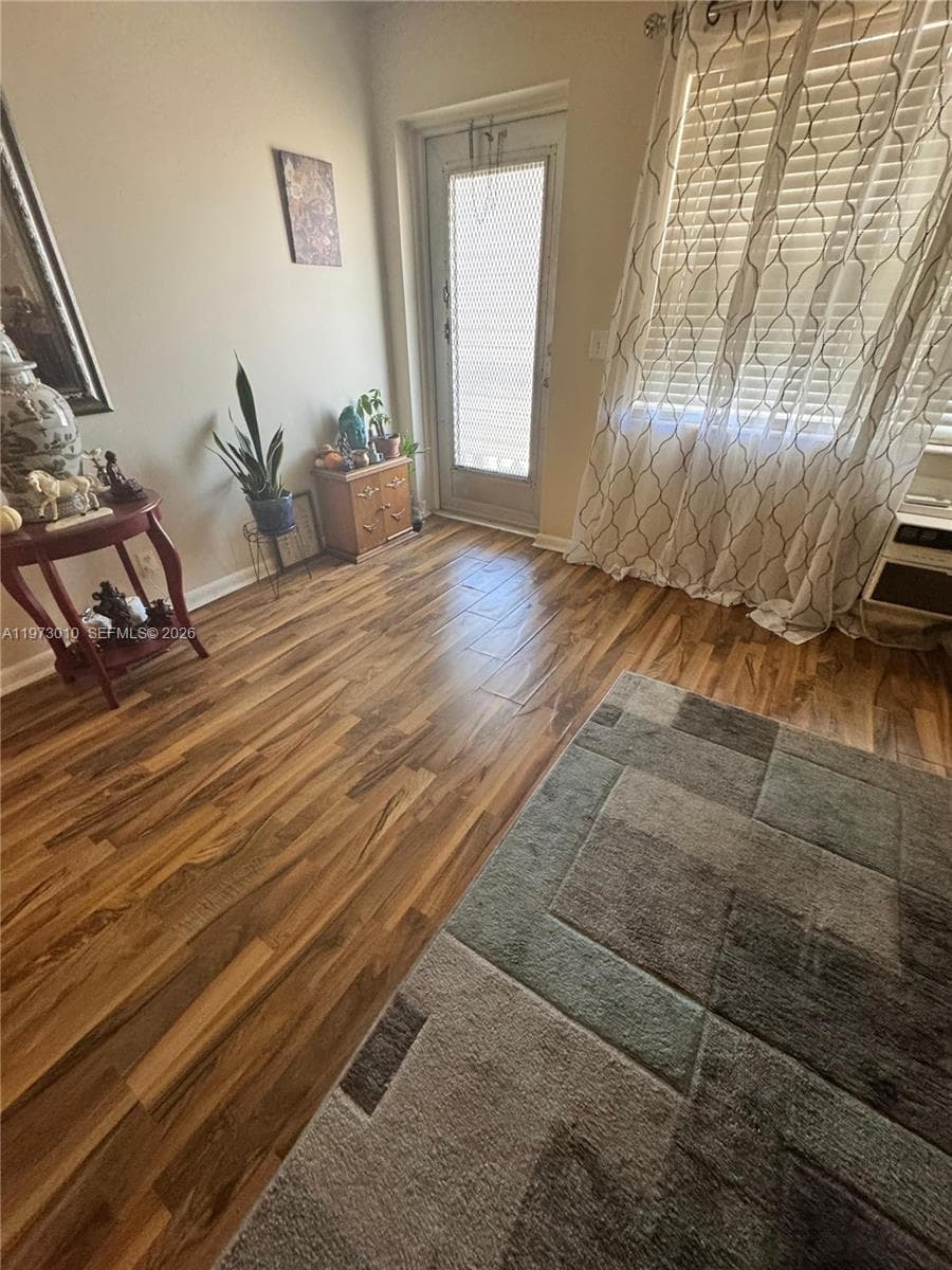 142 Northampton G # 142, West Palm Beach FL 33417 photo 3