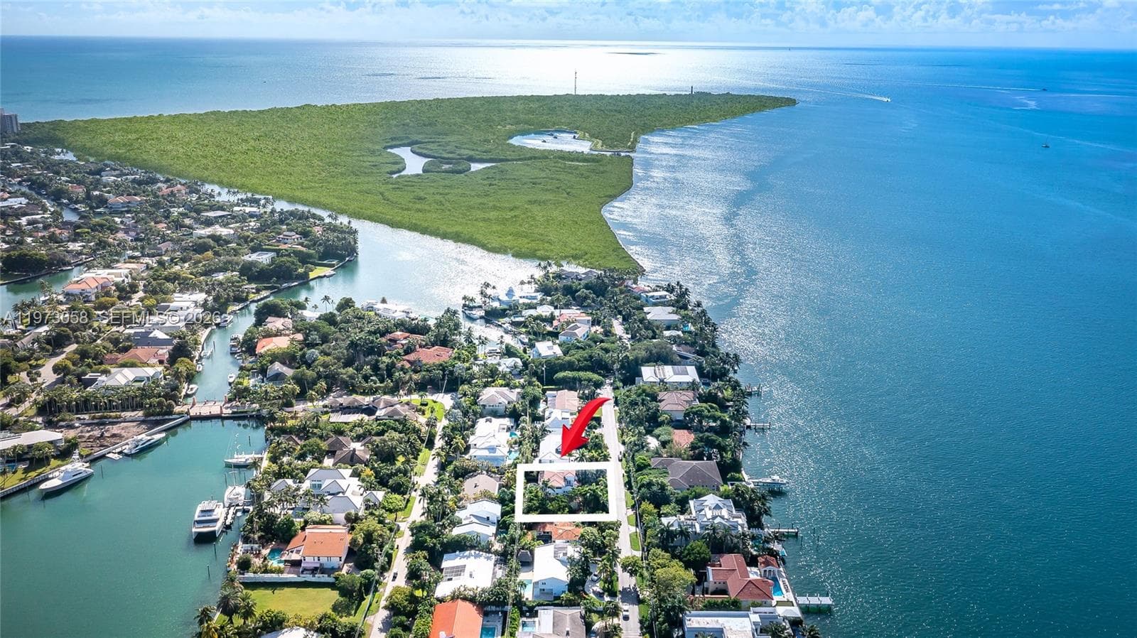 541 S Mashta Dr, Key Biscayne FL 33149 photo 3