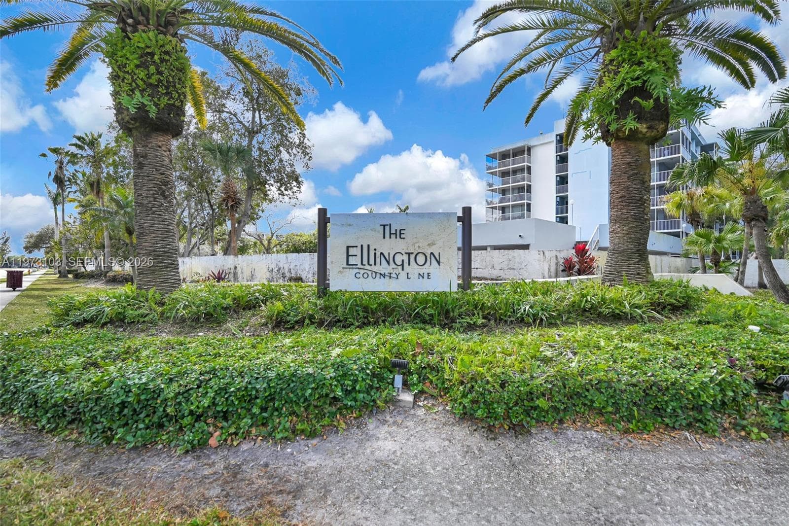 700 NW 214th St # 321, Miami Gardens FL 33169 photo 2