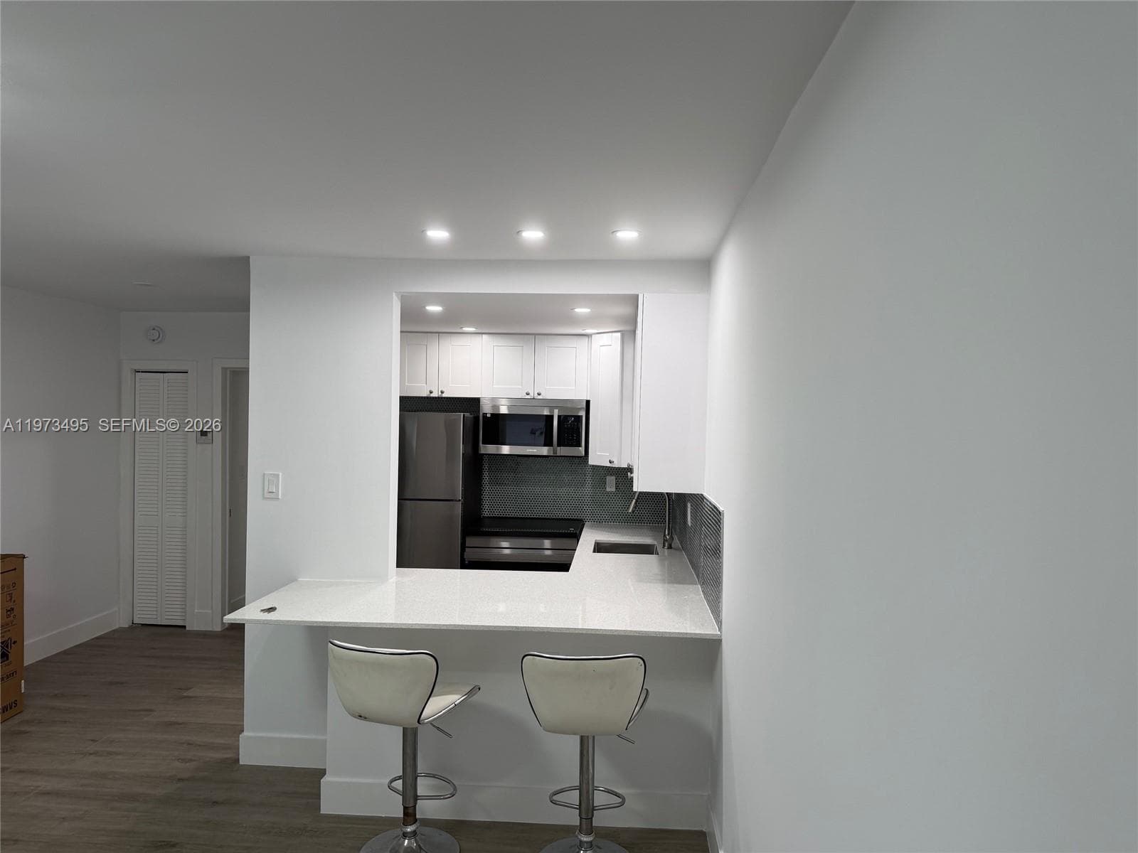 926 Michigan Ave # 12, Miami Beach FL 33139