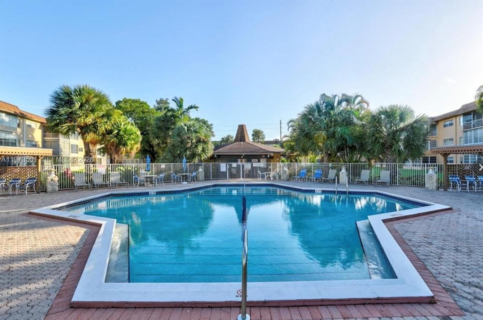 5021 W Oakland Park Blvd # 104, Lauderdale Lakes FL 33313 photo 3