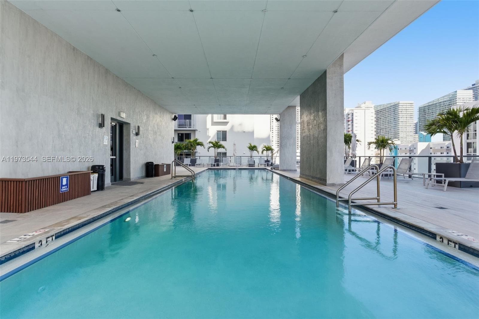 229 SW 9th St # 407, Miami FL 33130 photo 2