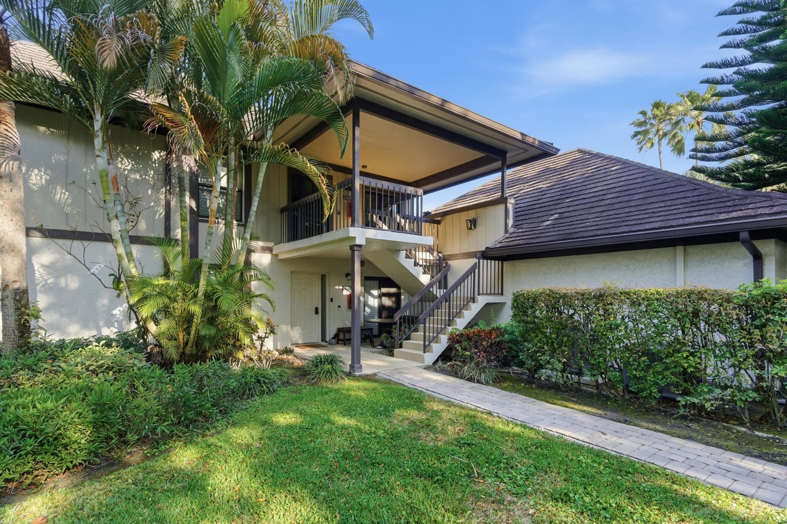 2810 Polo Island Drive # C202, Wellington FL 33414 photo 3