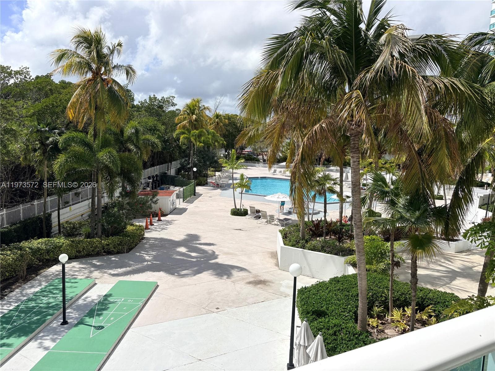 100 Bayview Dr # 217, Sunny Isles Beach FL 33160 photo 4