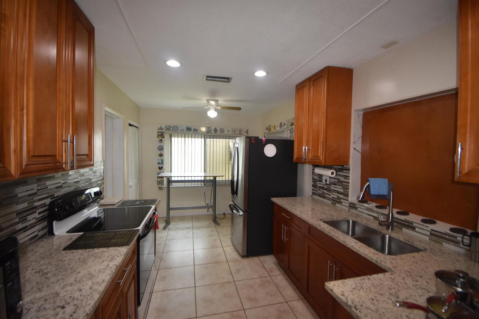 4250 NW 49th Terrace, Lauderdale Lakes FL 33319 photo 5