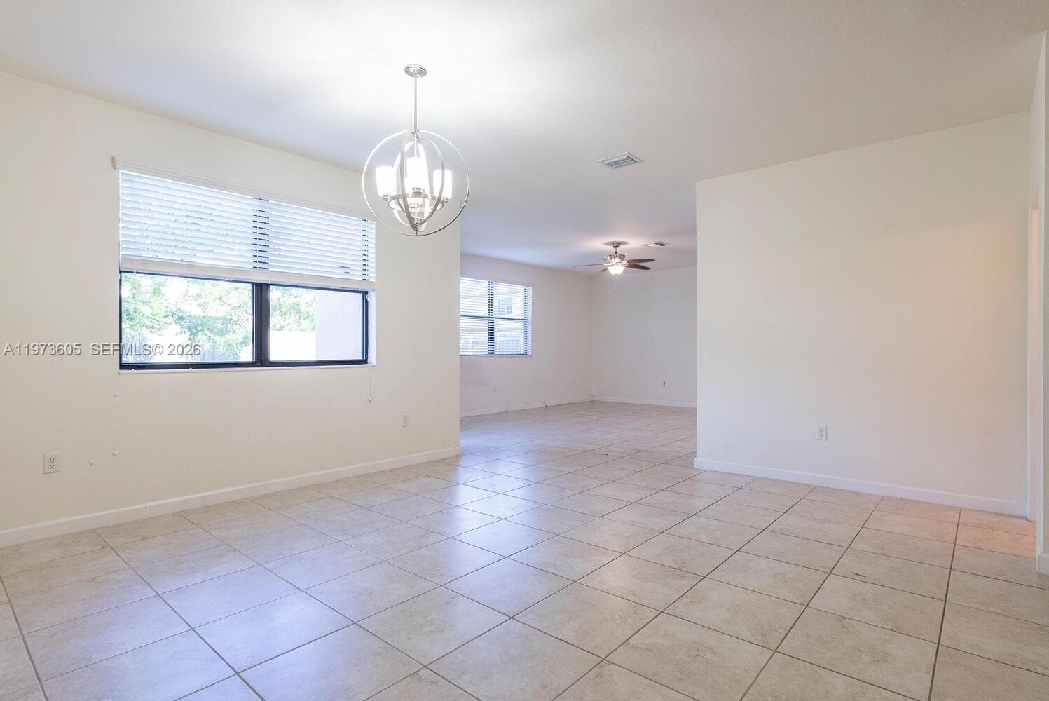 516 SE 35th Ter, Homestead FL 33033 photo 4