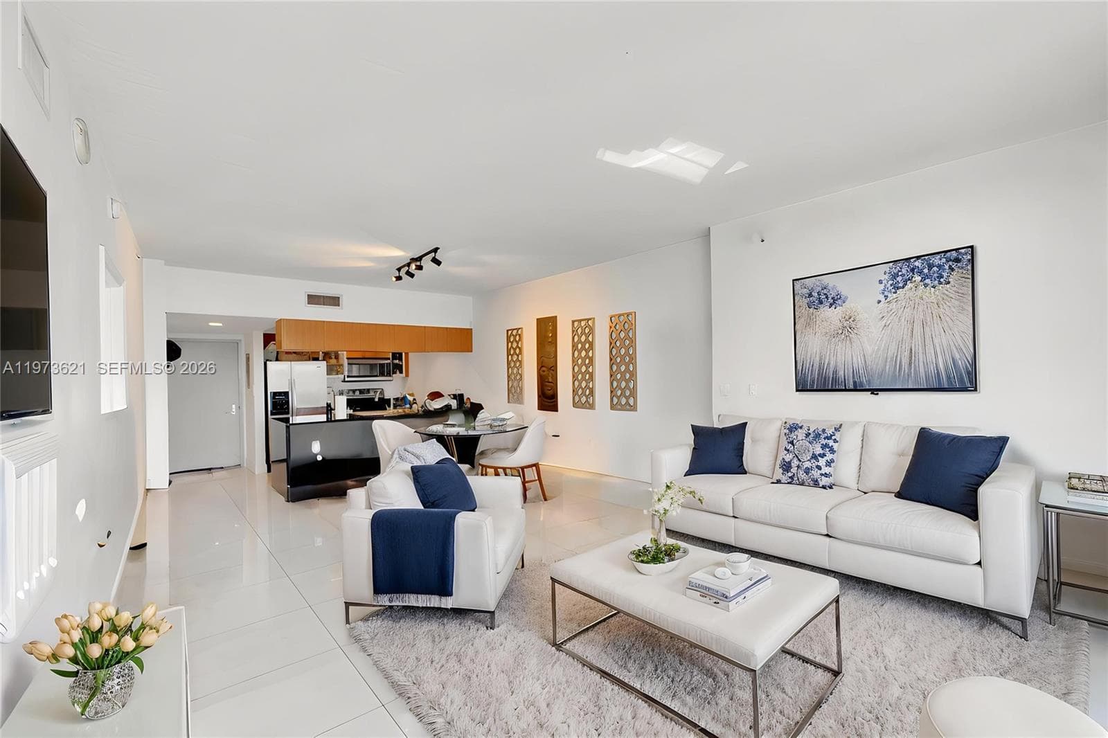 1750 N Bayshore Dr # 2510, Miami FL 33132 photo 4