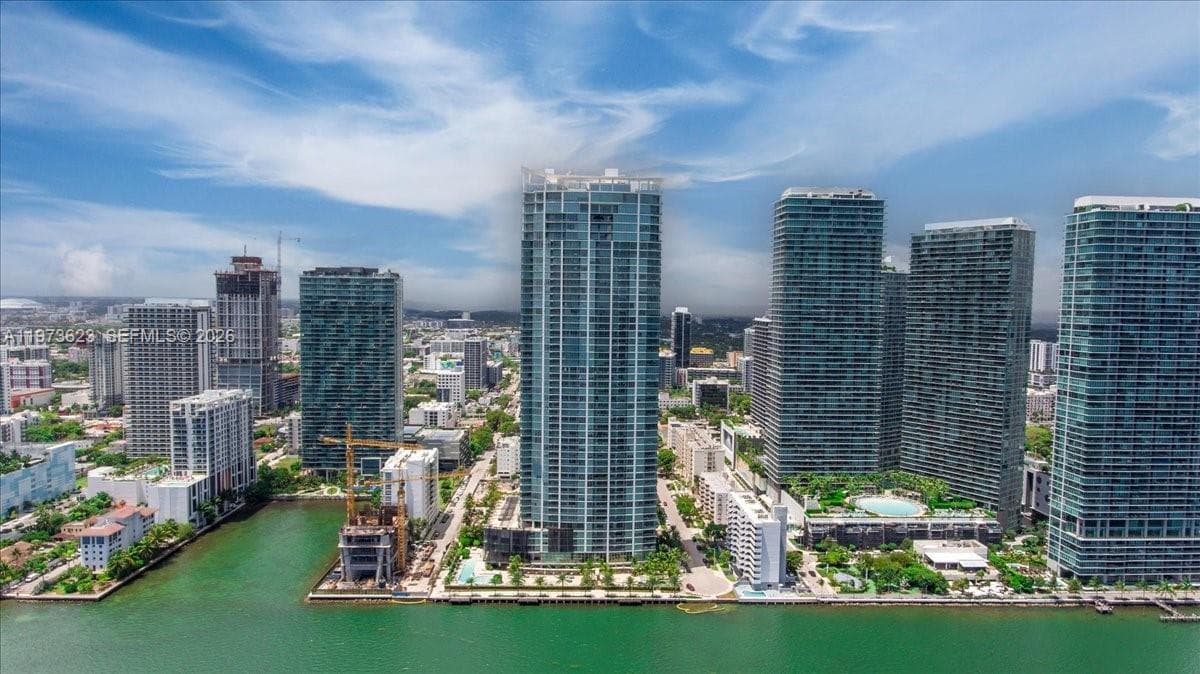 2900 NE 7th Ave # 3004, Miami FL 33137