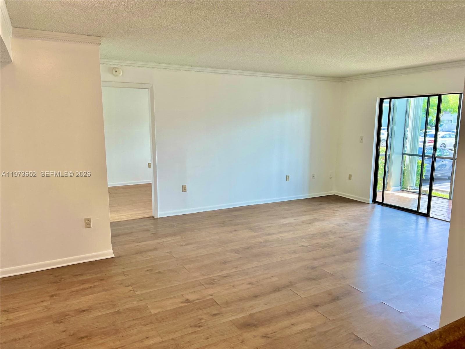 20761 NE 4th Pl # 104, Miami, FL 33179