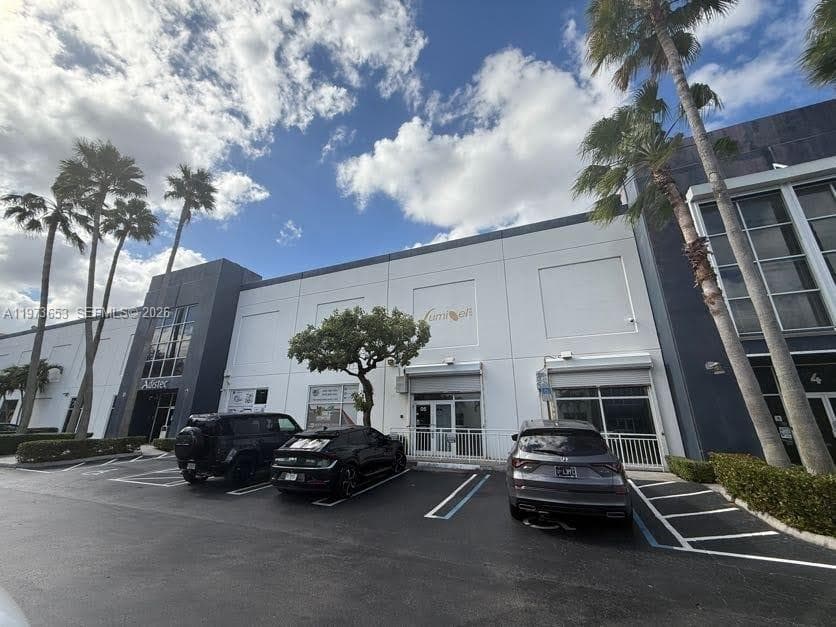 7620 NW 25th St # 5, Miami FL 33122 photo 3
