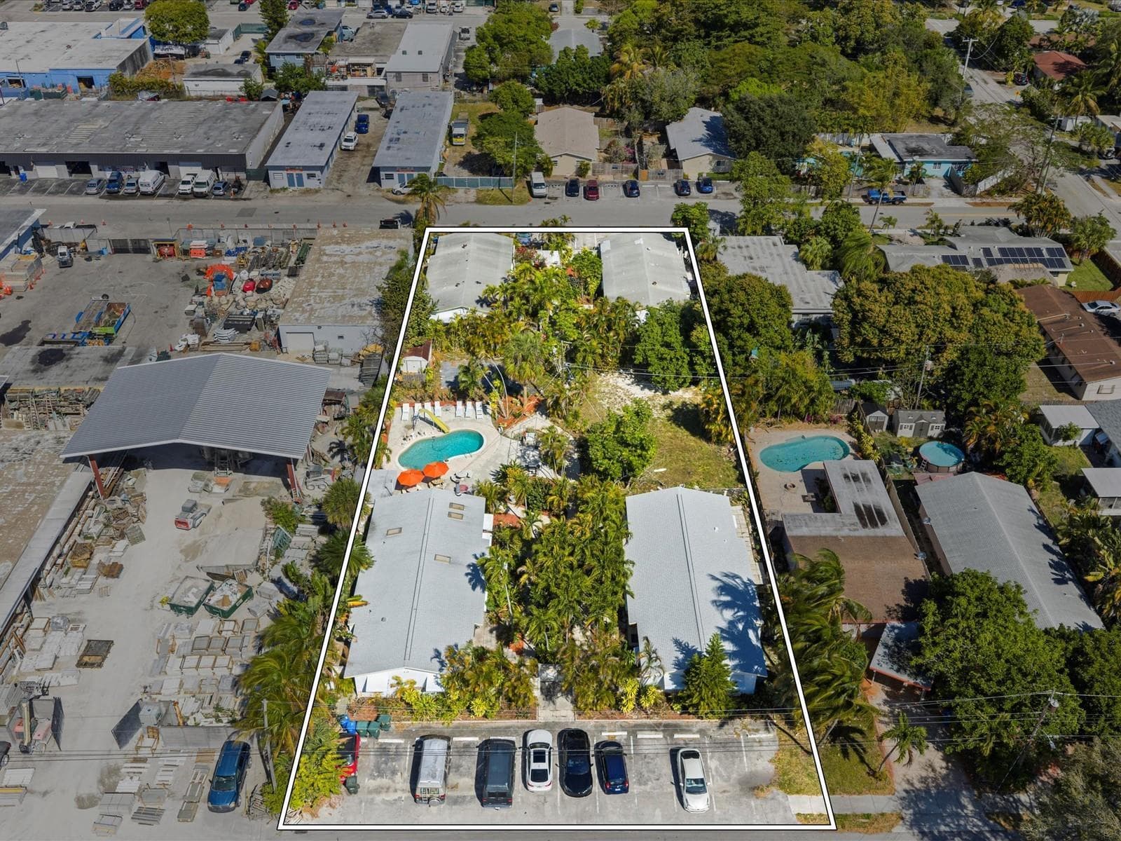 560-564 NE 34th Street, Oakland Park FL 33334 photo 2