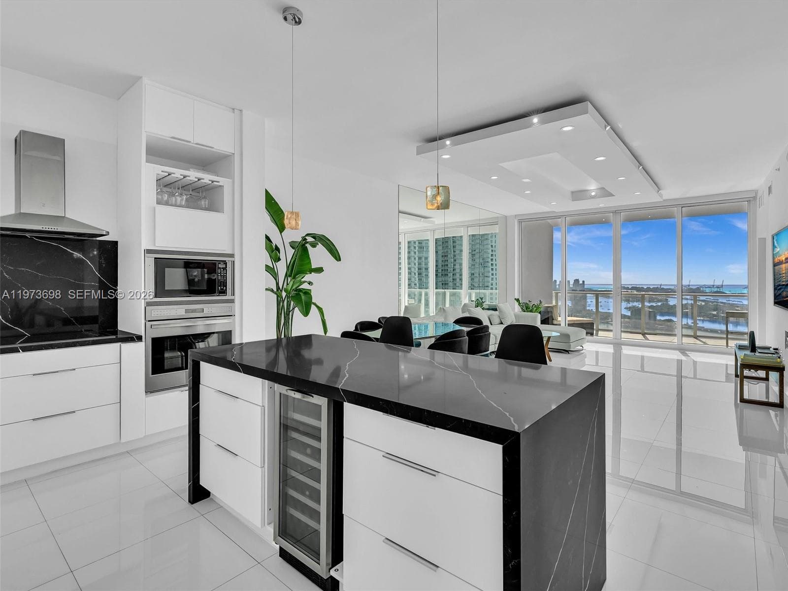 2020 N Bayshore Dr # 3303, Miami, FL 33137