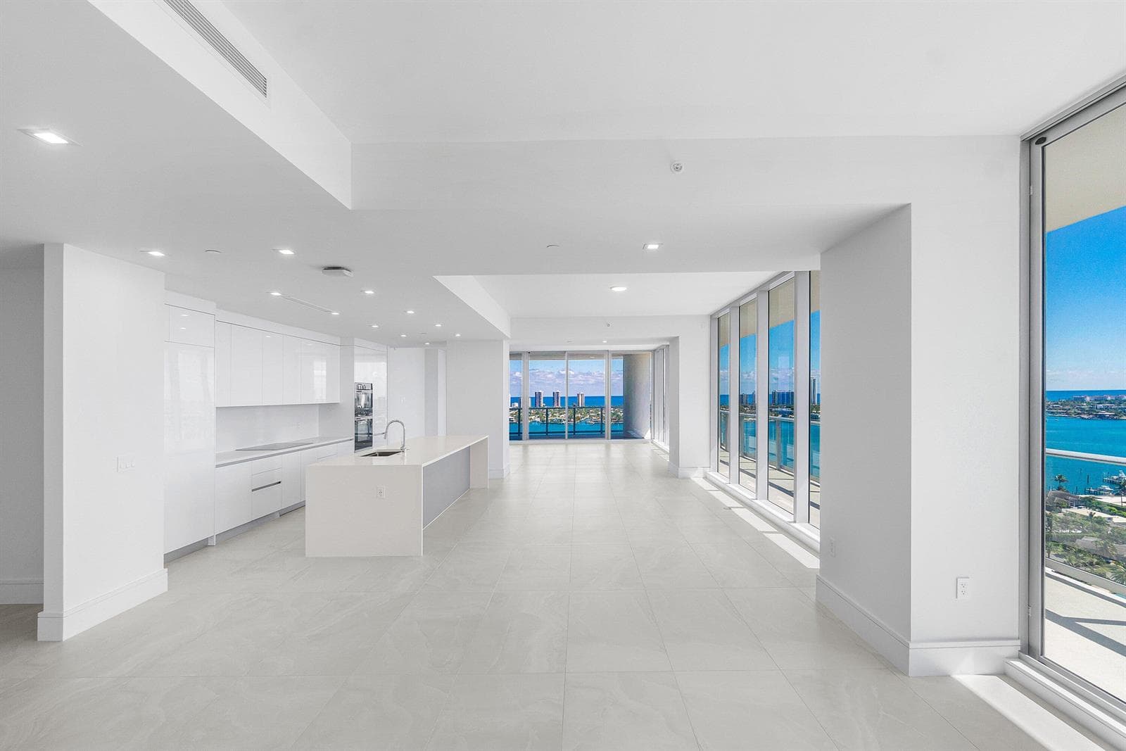 220 Lake Shore Drive # 2012, Lake Park FL 33403 photo 3