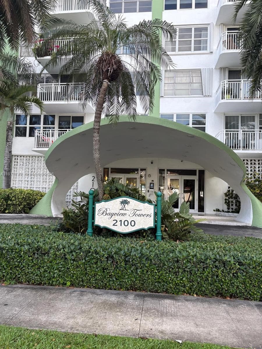 2100 Sans Souci Blvd # A1409, North Miami FL 33181