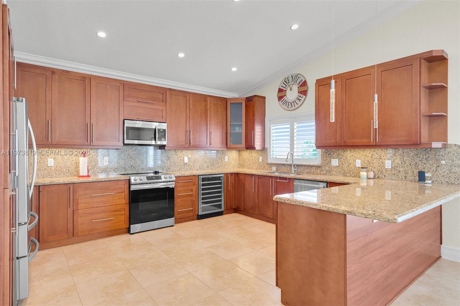 226 Normandy Dr, Tavernier FL 33070 photo 3