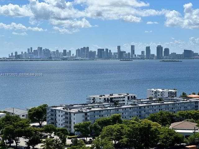 7601 E Treasure Dr # 1905, North Bay Village FL 33141 photo 2