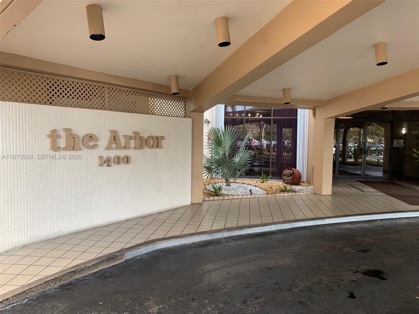1400 Saint Charles # 313, Pembroke Pines FL 33026
