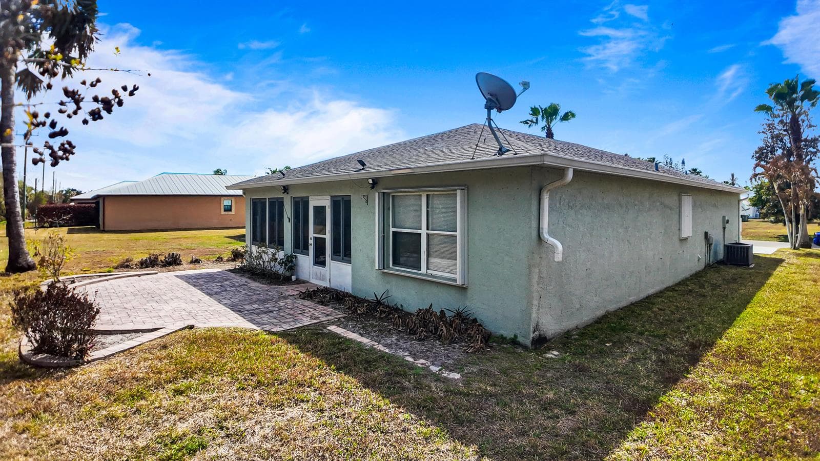 132 Mediterranean Boulevard N, Port St. Lucie FL 34952 photo 3