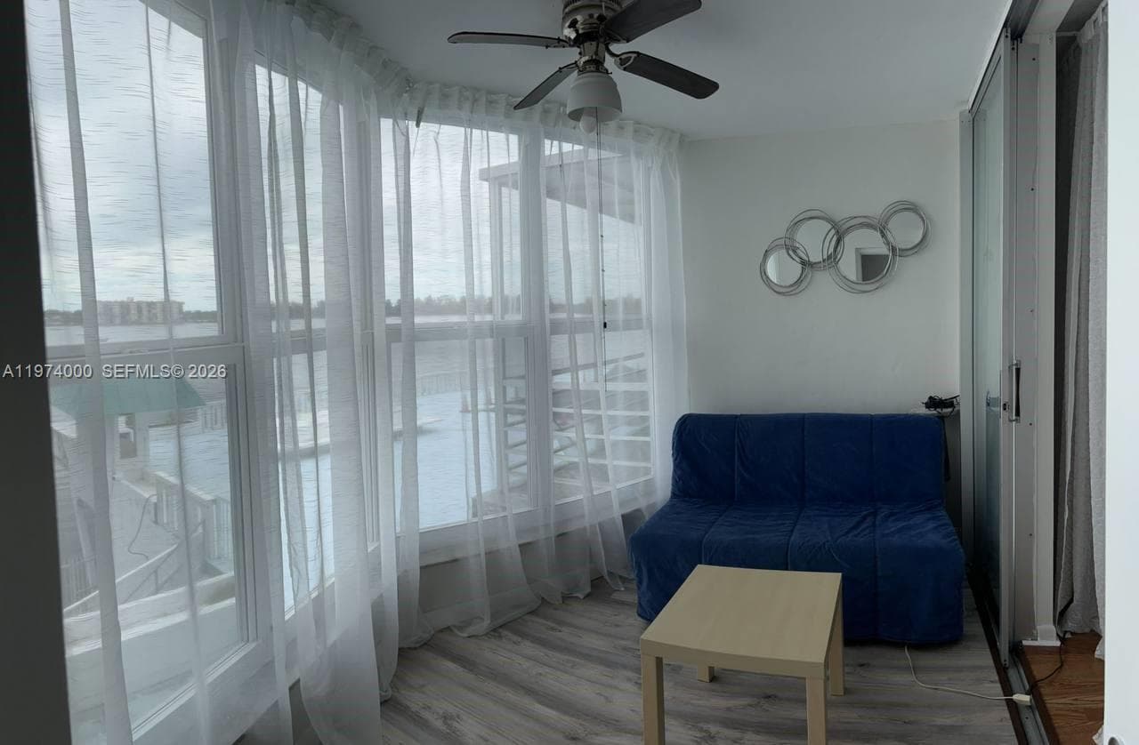 1150 NE 191st St # 34, Miami FL 33179 photo 4