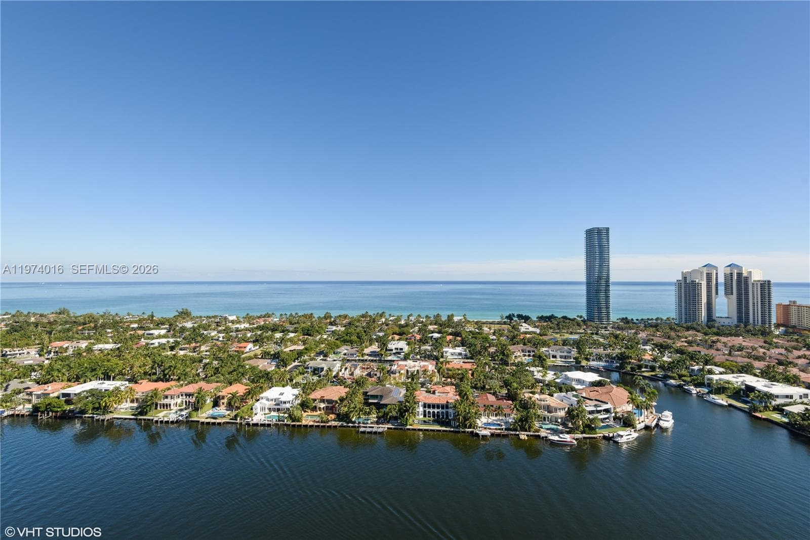 19707 Turnberry Way # 28J, Aventura FL 33180