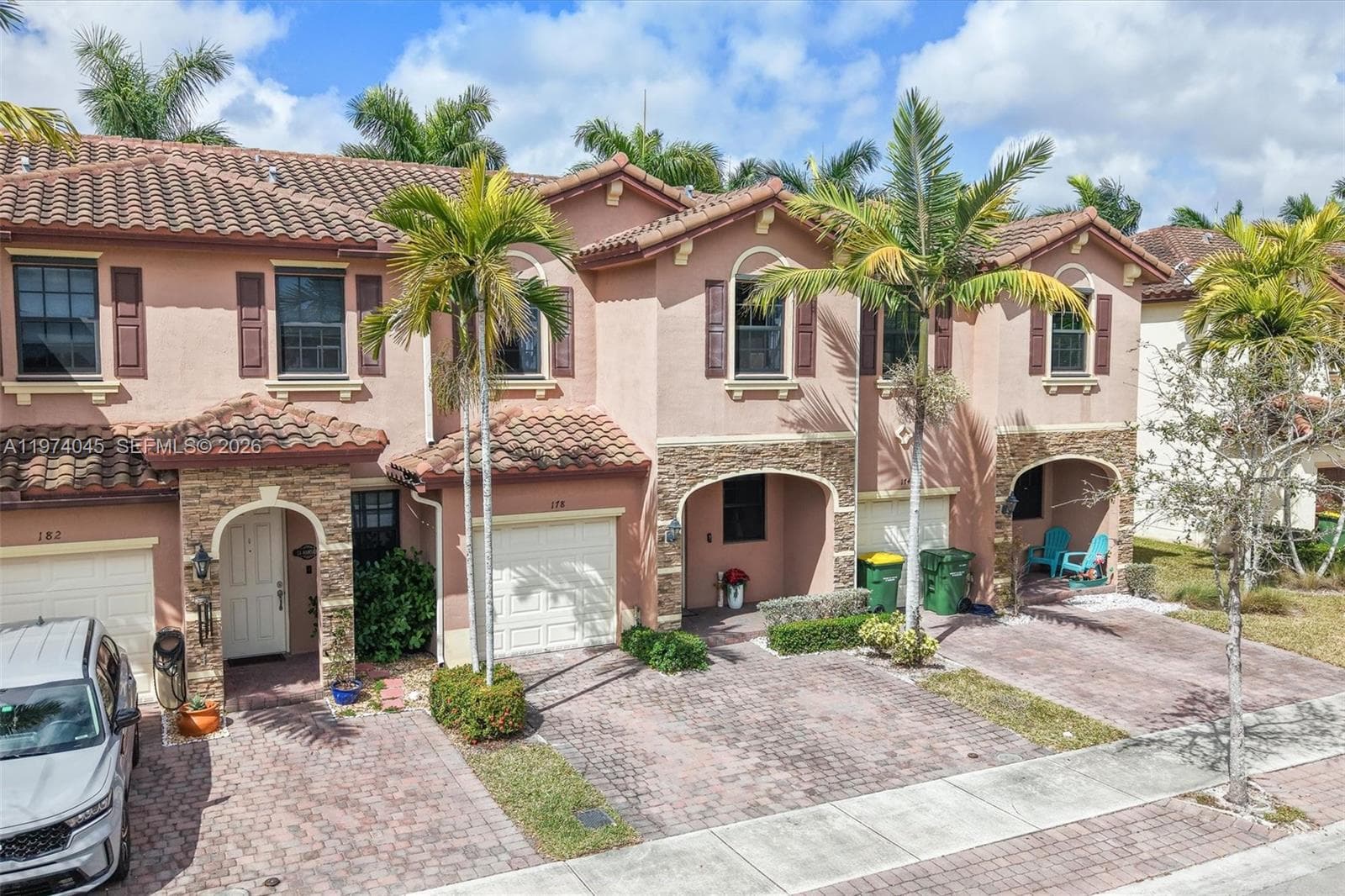 178 SE 33rd Ter, Homestead, FL 33033 photo 2