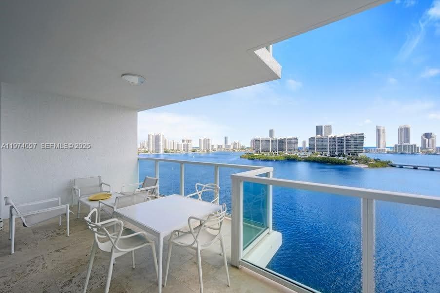 3201 NE 183 Street # 1104, Aventura FL 33160 photo 2