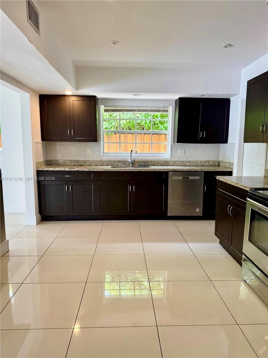 1240 NE 83rd St # 1240, Miami, FL 33138 photo 5