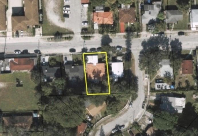 154 NW 67th Street, Miami FL 33150 photo 2