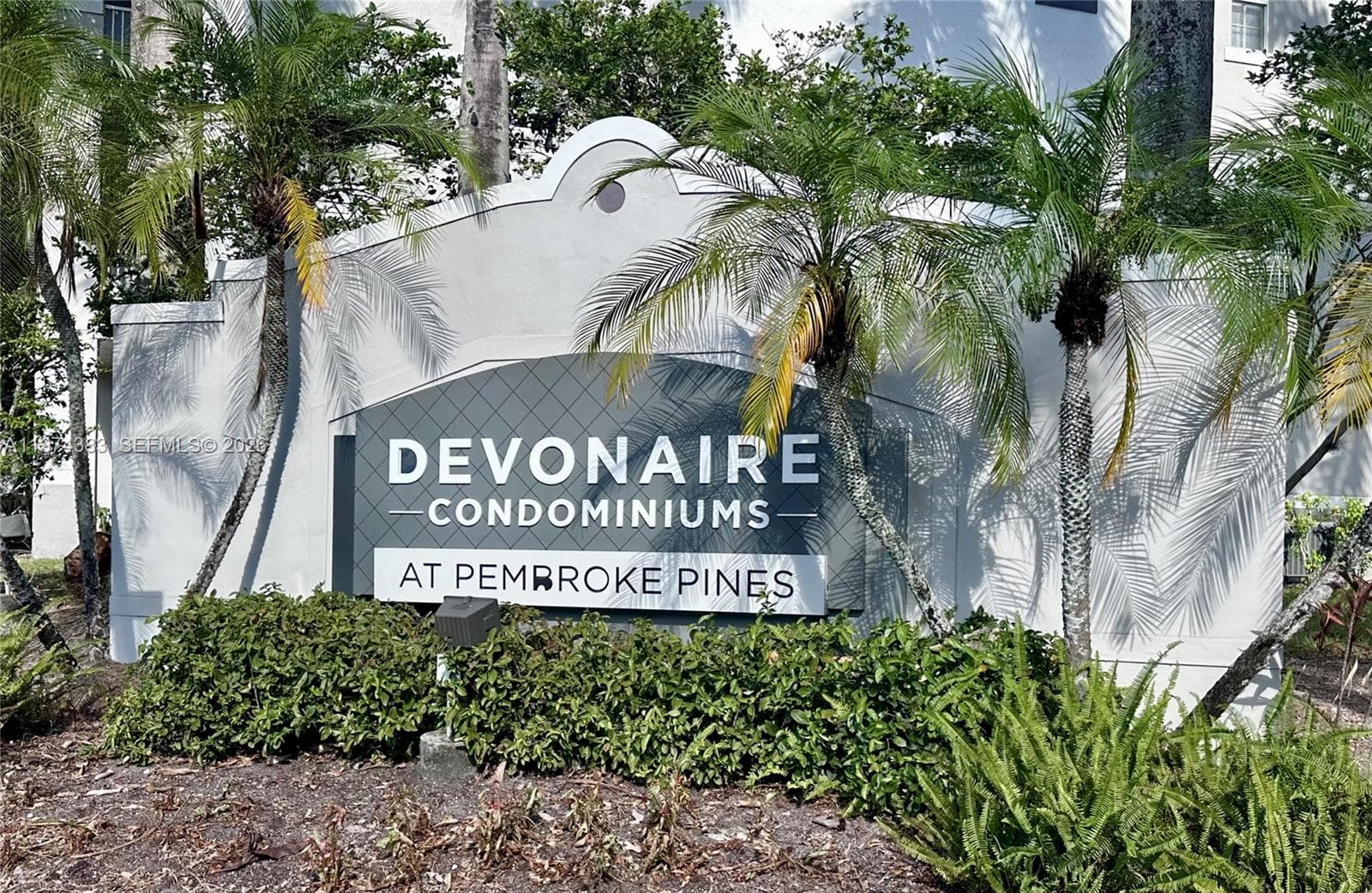 11185 SW 6th St # 303, Pembroke Pines FL 33025