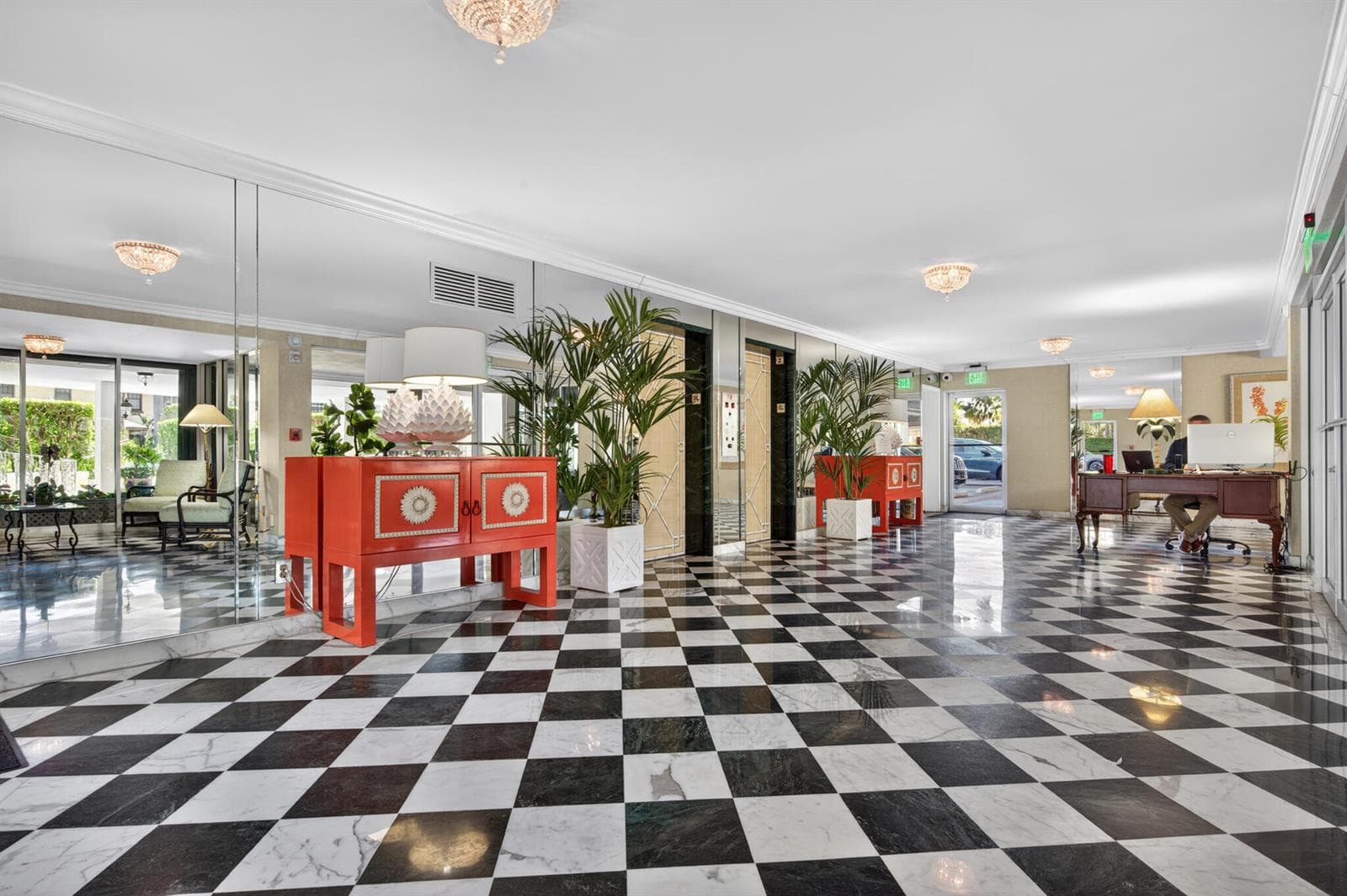227 Australian Avenue # 2c, Palm Beach FL 33480 photo 4