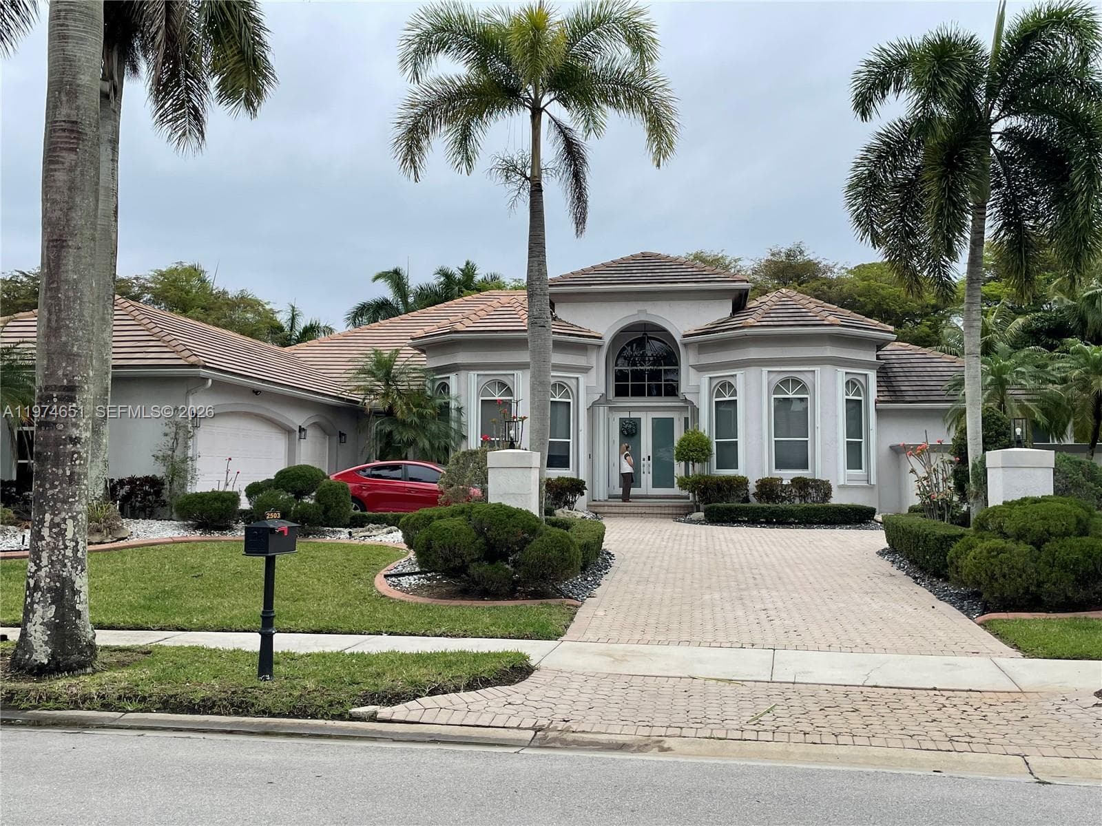 2503 Provence Cir, Weston FL 33327 photo 2