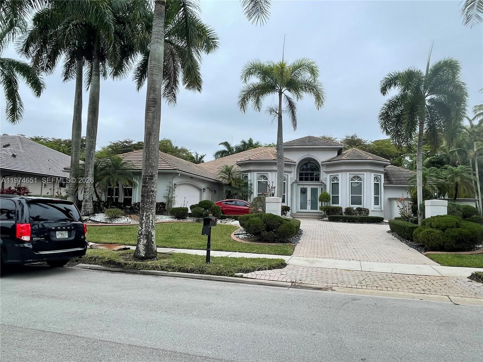 2503 Provence Cir, Weston FL 33327 photo 3