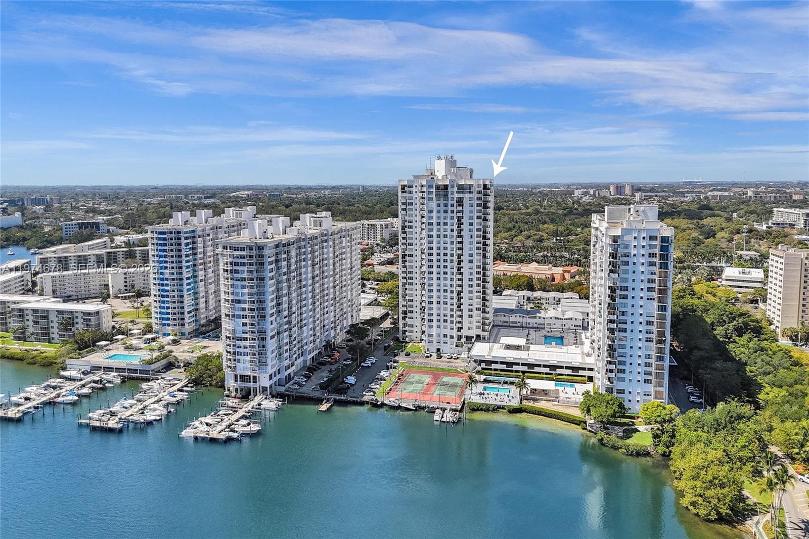 2750 NE 183rd St # 406, Aventura FL 33160 photo 2