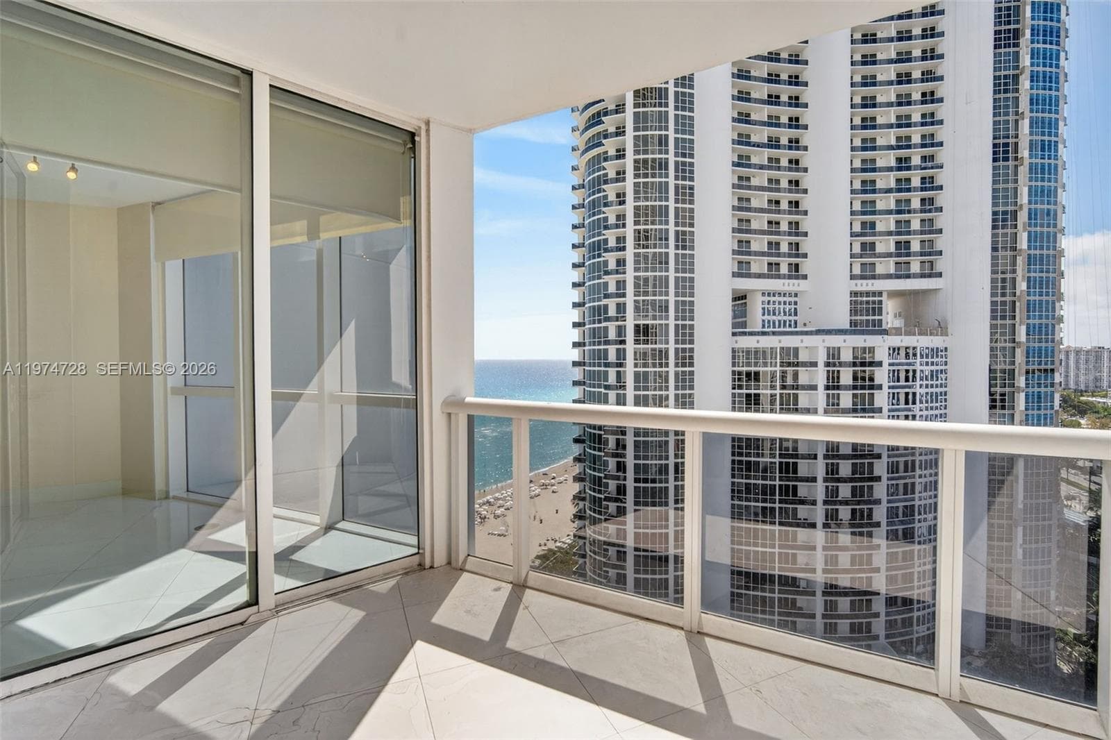 18201 Collins Ave # 2008, Sunny Isles Beach FL 33160 photo 2