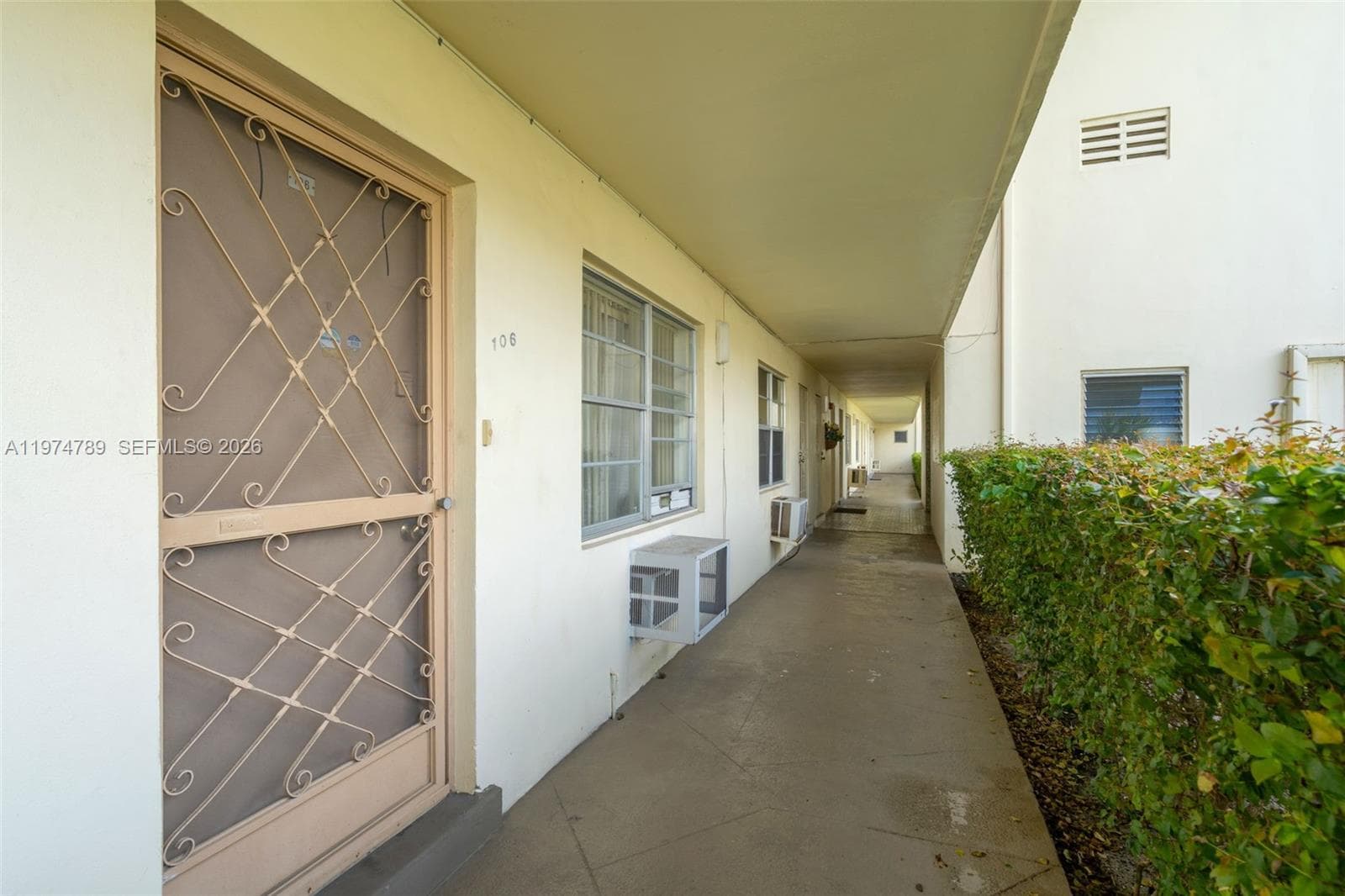 17050 NE 14th Ave # 106, Miami FL 33162 photo 2